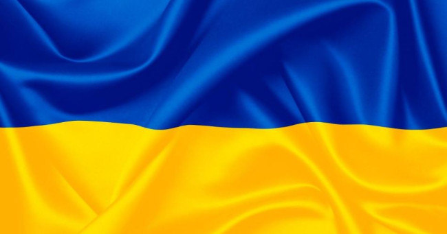 Flagge Ukraine wehend